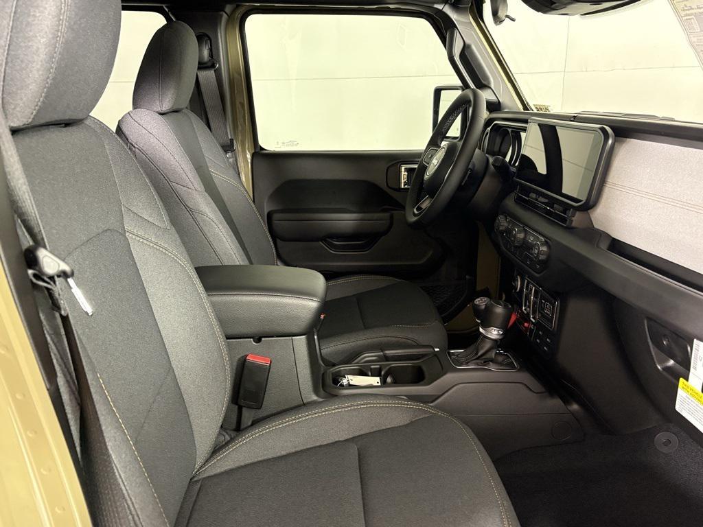 new 2026 Jeep Gladiator car, priced at $49,900