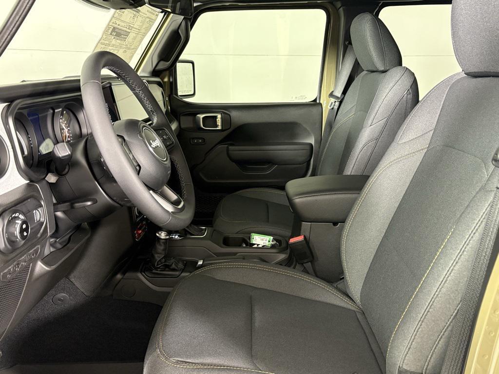 new 2026 Jeep Gladiator car, priced at $49,900