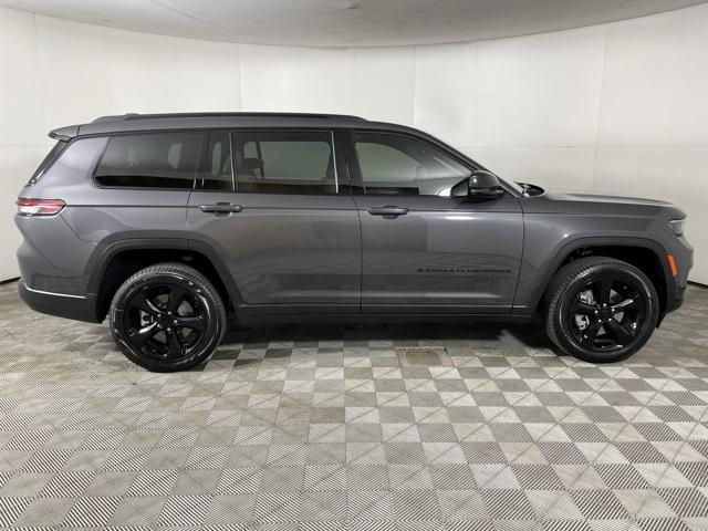 new 2025 Jeep Grand Cherokee L car, priced at $58,457