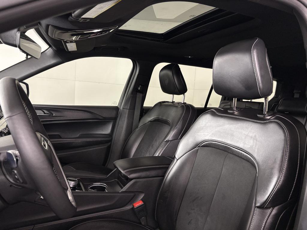 used 2025 Jeep Grand Cherokee L car, priced at $36,900