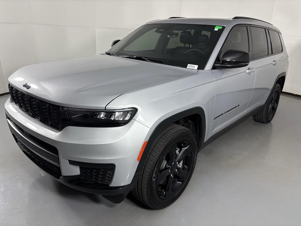 used 2025 Jeep Grand Cherokee L car, priced at $36,900