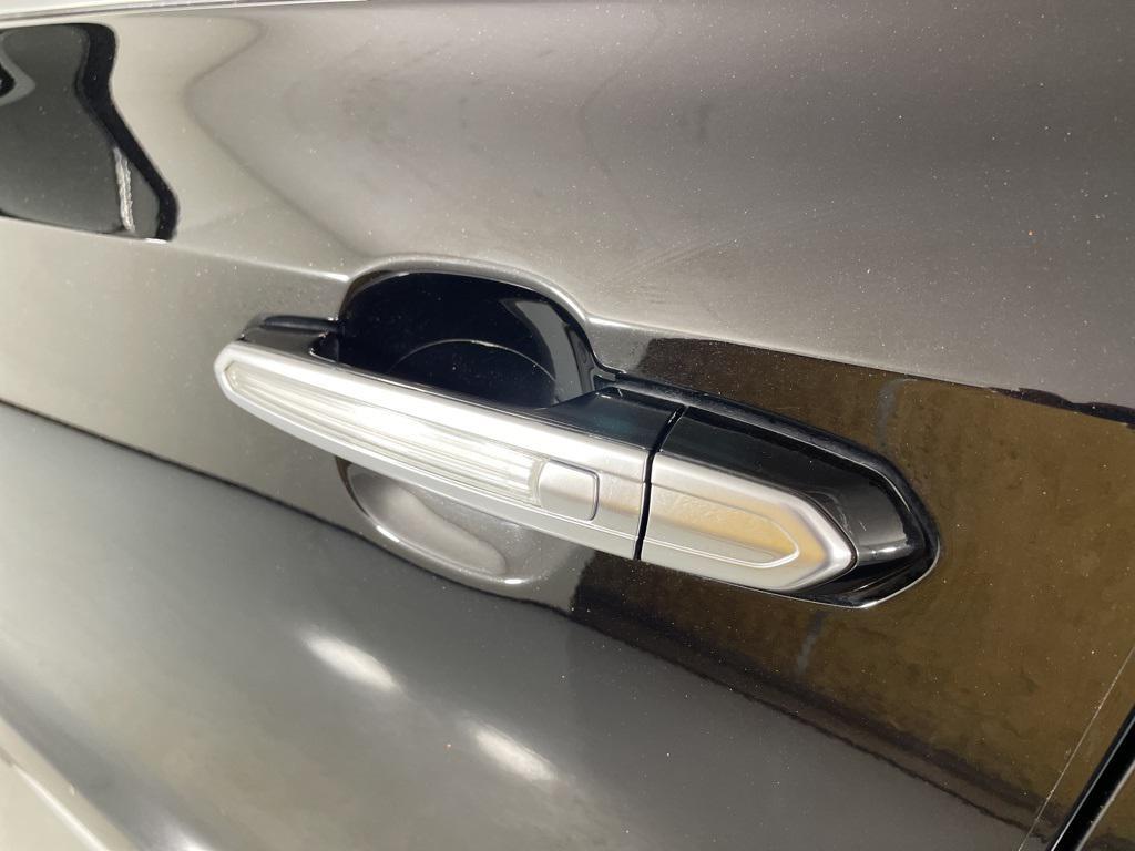 used 2019 Cadillac XT4 car, priced at $17,500