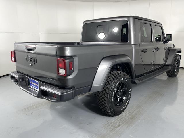 new 2025 Jeep Gladiator car, priced at $38,900