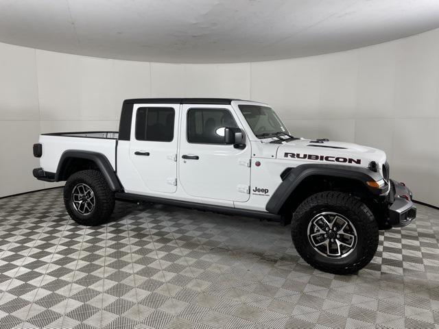 new 2024 Jeep Gladiator car, priced at $53,935