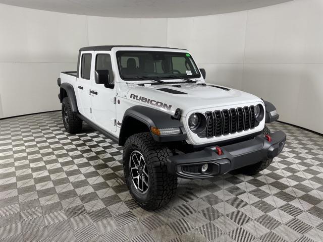 new 2024 Jeep Gladiator car, priced at $53,935