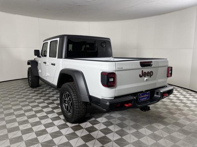 new 2024 Jeep Gladiator car, priced at $53,935