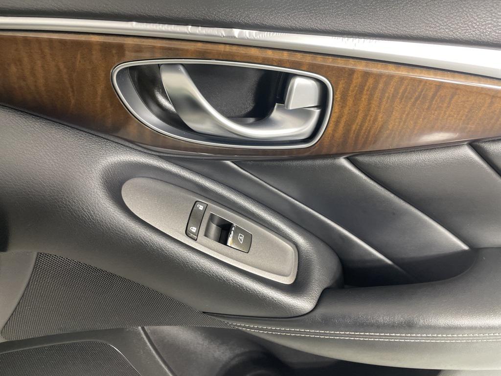 used 2014 INFINITI Q50 Hybrid car, priced at $13,900