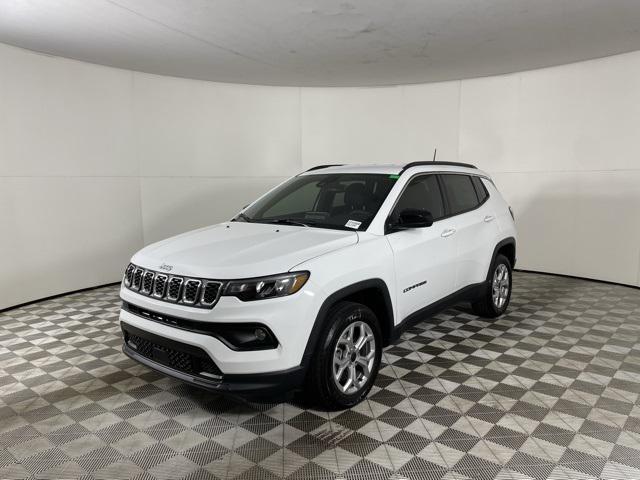 new 2025 Jeep Compass car, priced at $29,399