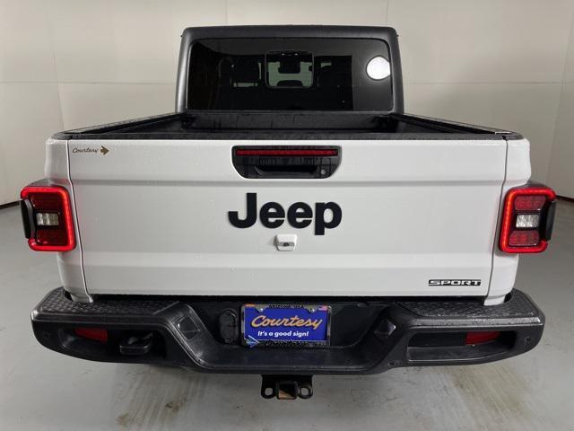 used 2021 Jeep Gladiator car, priced at $33,400