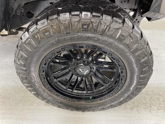 used 2021 Jeep Gladiator car, priced at $33,400