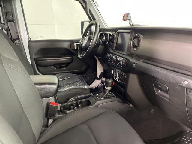 used 2021 Jeep Gladiator car, priced at $33,400