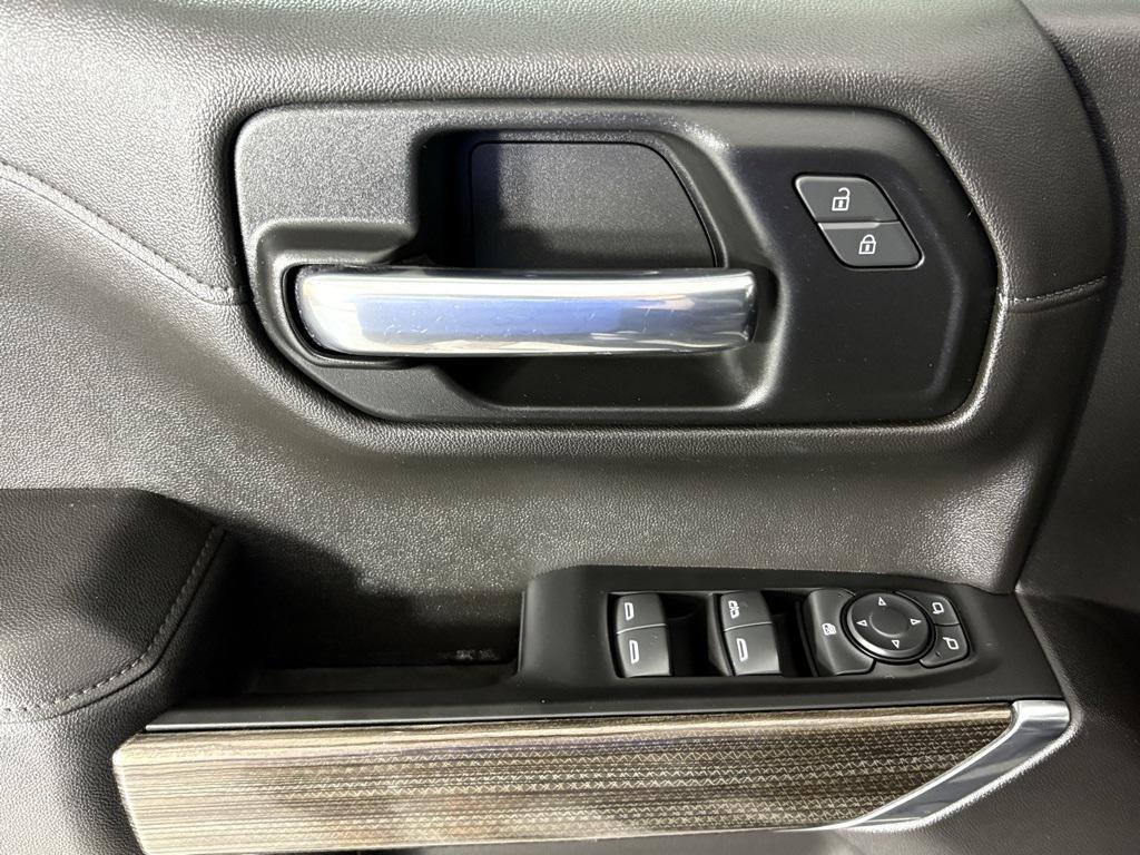 used 2022 Chevrolet Silverado 1500 car, priced at $36,000