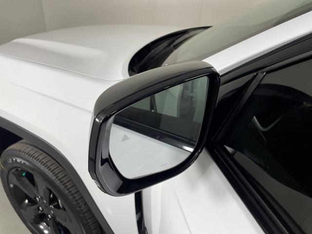 new 2025 Jeep Grand Cherokee L car, priced at $39,900