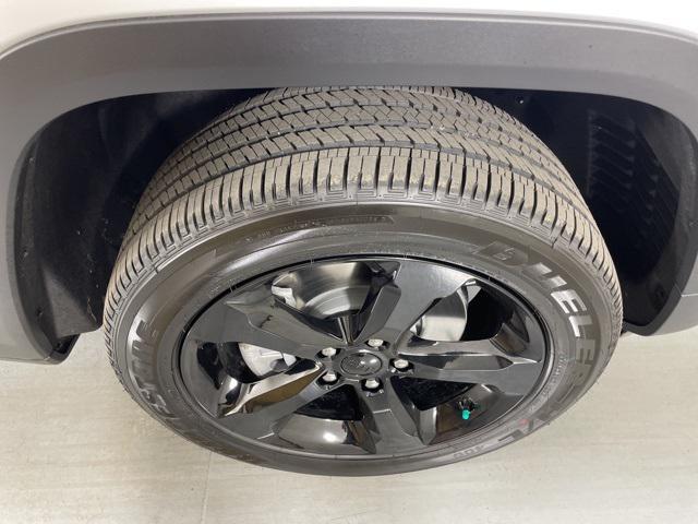 new 2025 Jeep Grand Cherokee L car, priced at $39,900