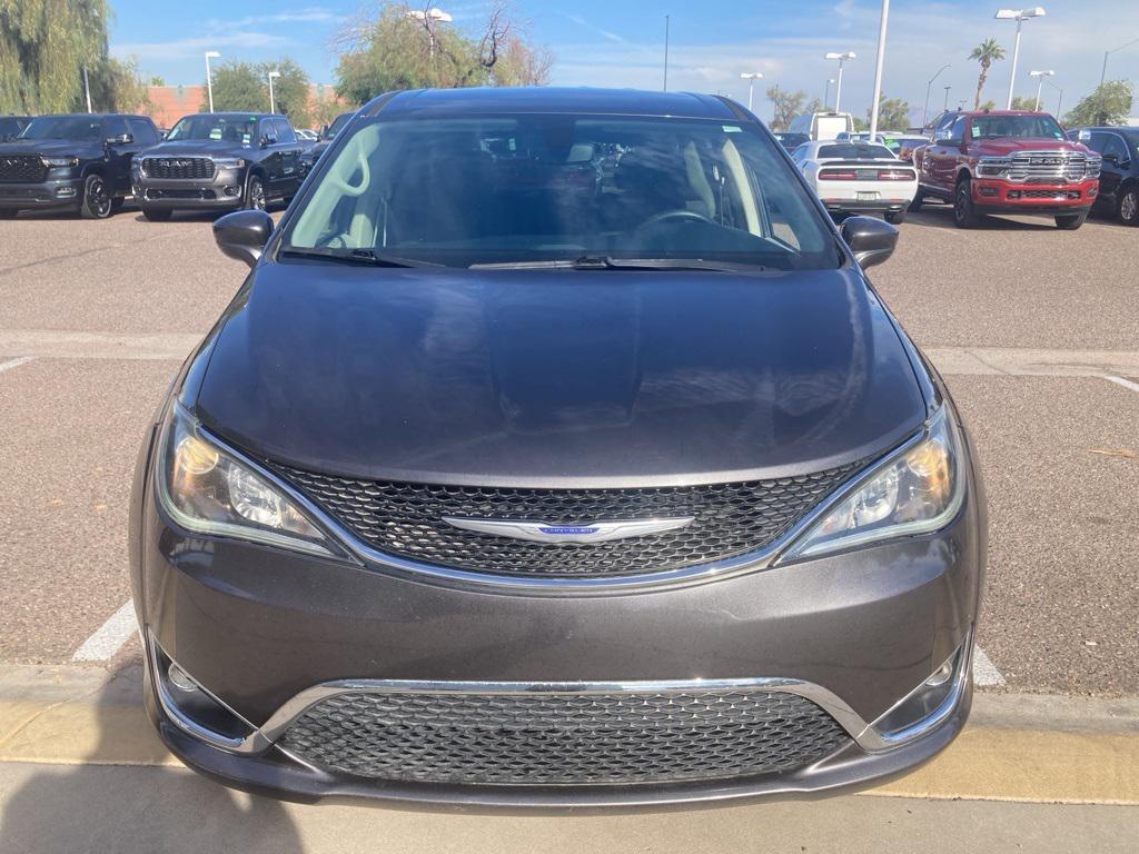 used 2020 Chrysler Pacifica car, priced at $17,500