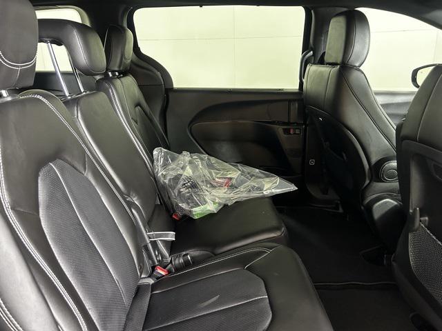 new 2026 Chrysler Pacifica car, priced at $40,091