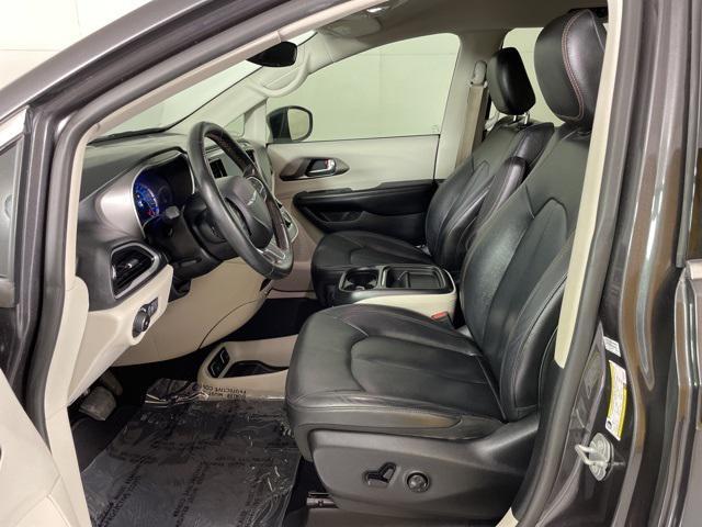 used 2020 Chrysler Pacifica Hybrid car, priced at $23,100