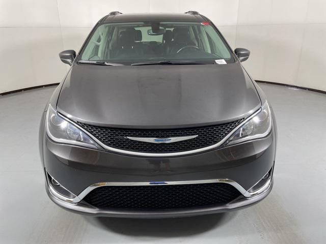 used 2020 Chrysler Pacifica Hybrid car, priced at $23,100