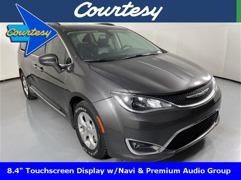 used 2020 Chrysler Pacifica Hybrid car, priced at $23,100