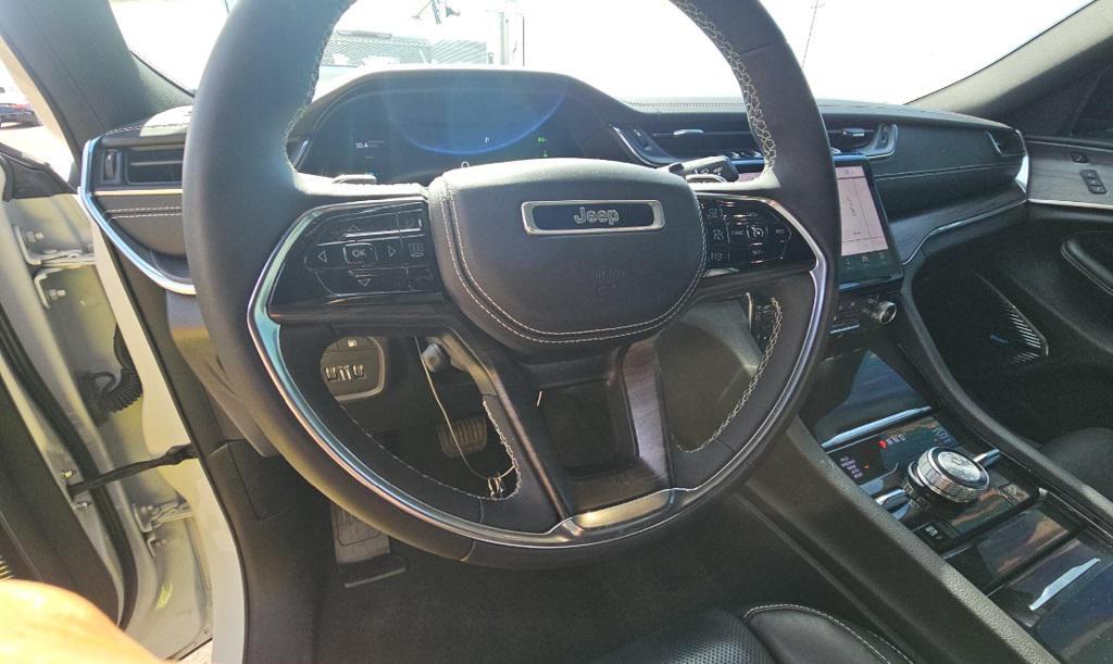 used 2022 Jeep Grand Cherokee 4xe car, priced at $31,500