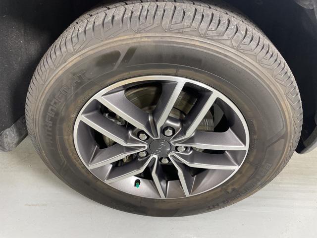 used 2020 Jeep Grand Cherokee car, priced at $23,500