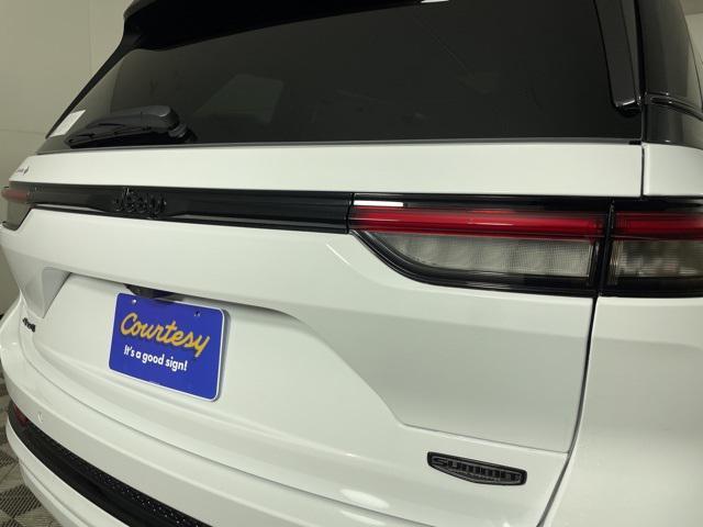 new 2025 Jeep Grand Cherokee car, priced at $63,760