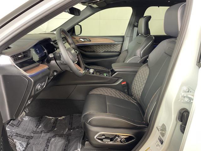 new 2025 Jeep Grand Cherokee car, priced at $63,760