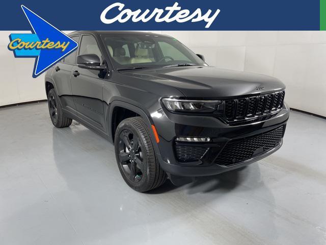 new 2025 Jeep Grand Cherokee car, priced at $44,900