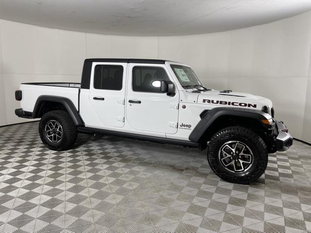 new 2024 Jeep Gladiator car, priced at $53,935