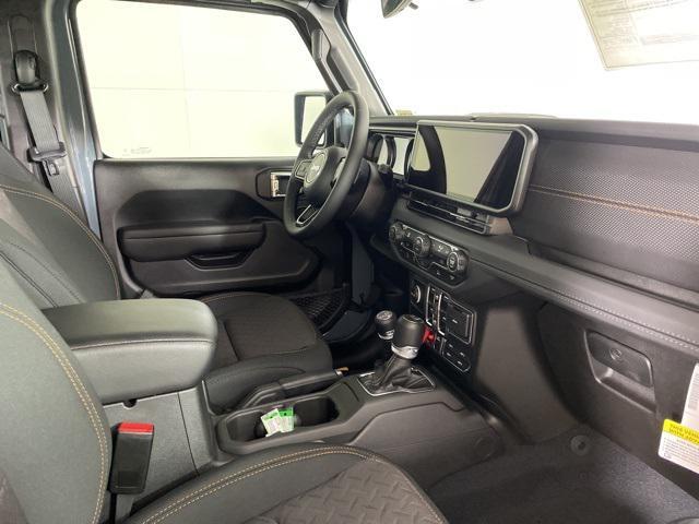 new 2025 Jeep Gladiator car, priced at $46,900
