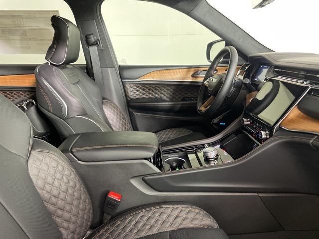 new 2025 Jeep Grand Cherokee L car, priced at $67,900