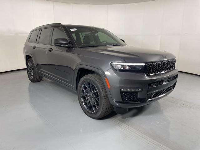 new 2025 Jeep Grand Cherokee L car, priced at $67,900
