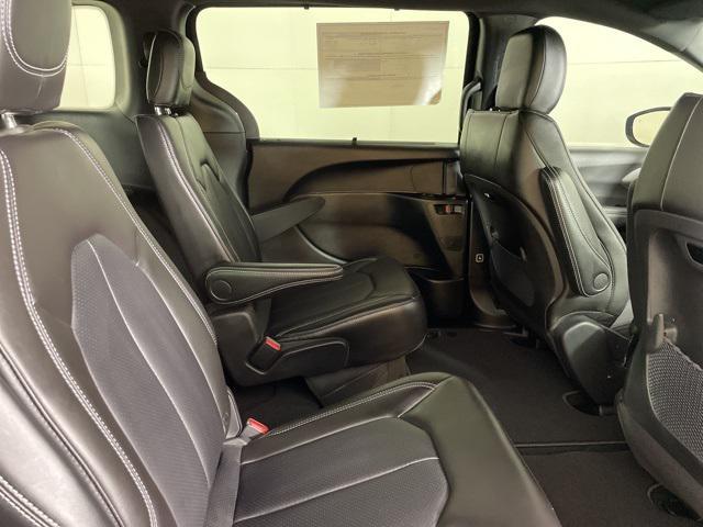 new 2026 Chrysler Pacifica car, priced at $40,623