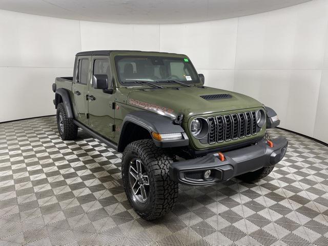 new 2024 Jeep Gladiator car, priced at $53,999