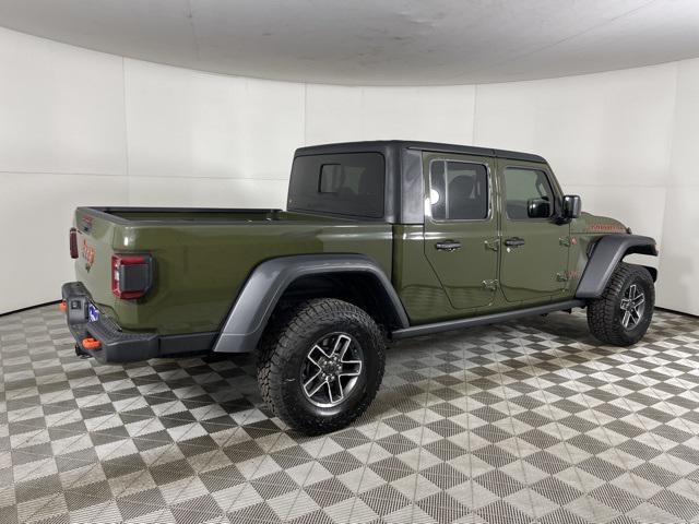 new 2024 Jeep Gladiator car, priced at $53,999