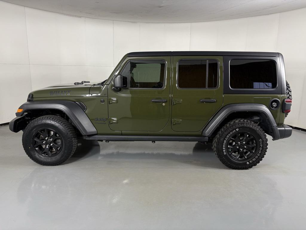 used 2021 Jeep Wrangler car, priced at $28,000