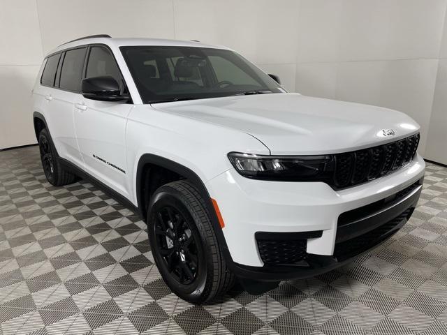 new 2025 Jeep Grand Cherokee L car, priced at $43,680