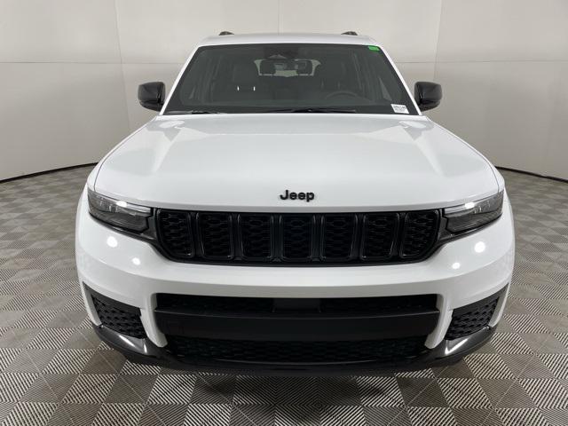 new 2025 Jeep Grand Cherokee L car, priced at $43,680