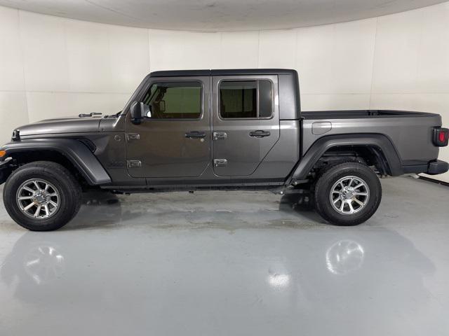 used 2024 Jeep Gladiator car, priced at $31,900