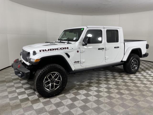 new 2024 Jeep Gladiator car, priced at $61,560