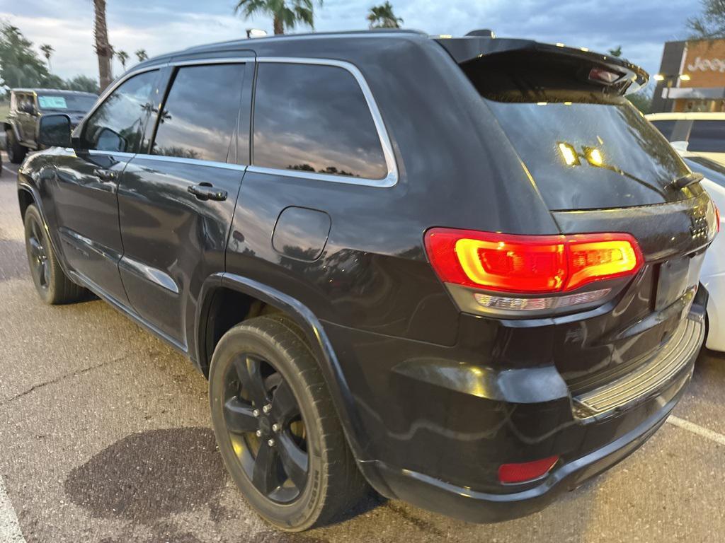 used 2015 Jeep Grand Cherokee car, priced at $9,900