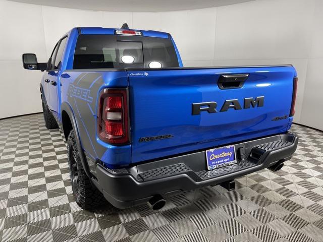 new 2025 Ram 1500 car