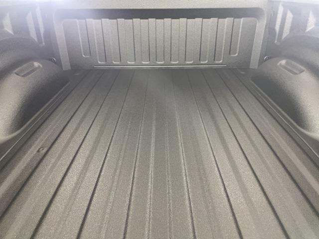 new 2025 Ram 1500 car, priced at $41,627