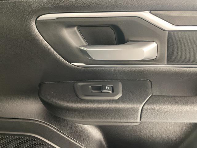 new 2025 Ram 1500 car, priced at $41,627