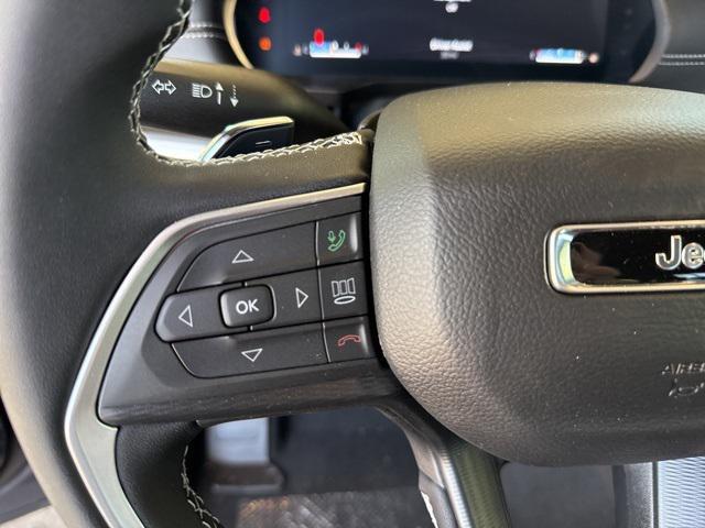 new 2025 Jeep Grand Cherokee L car, priced at $33,975