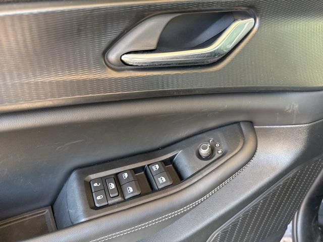 new 2025 Jeep Grand Cherokee L car, priced at $33,975