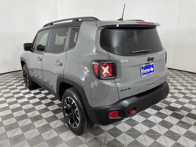 new 2023 Jeep Renegade car, priced at $33,999