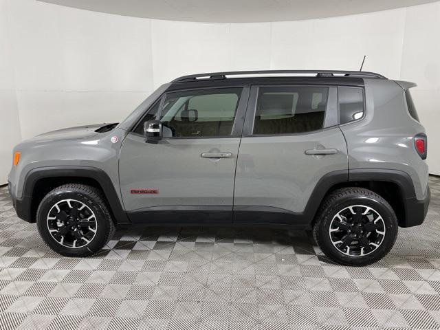 new 2023 Jeep Renegade car, priced at $33,999