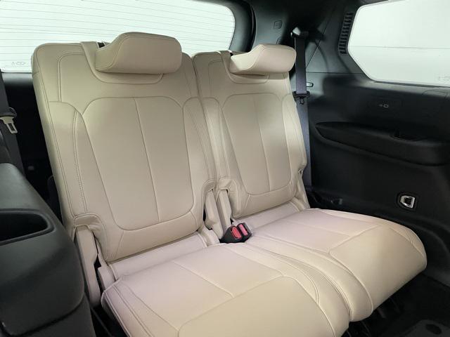 new 2025 Jeep Grand Cherokee L car, priced at $46,900