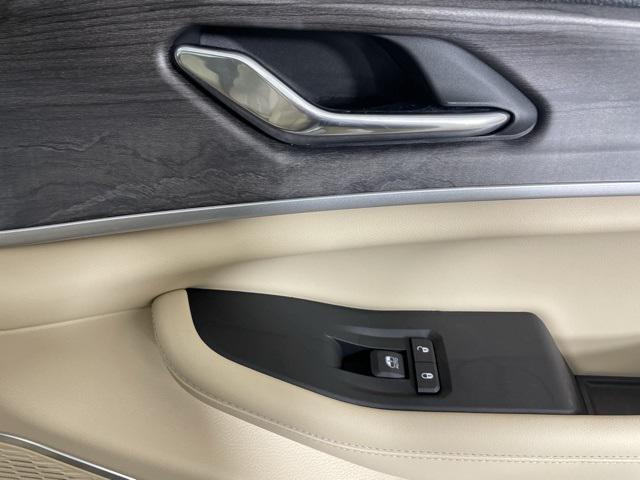 new 2025 Jeep Grand Cherokee L car, priced at $46,900